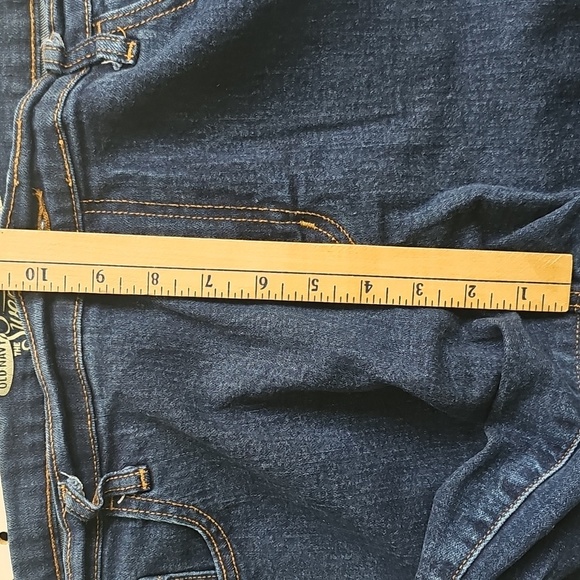 Old Navy Sweetheart Denim Bermuda Shorts Sz 16 - Picture 4 of 8